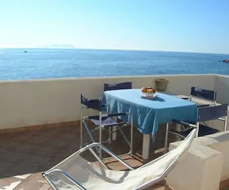B&B Marettimo Alojamento de Acomodação e Pequeno-almoço *