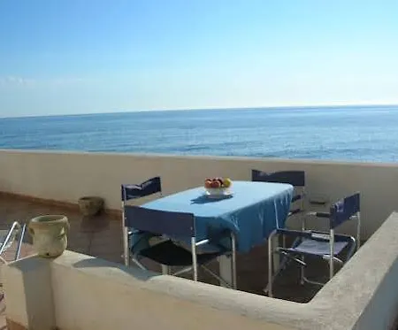 B&B Marettimo Alojamento de Acomodação e Pequeno-almoço